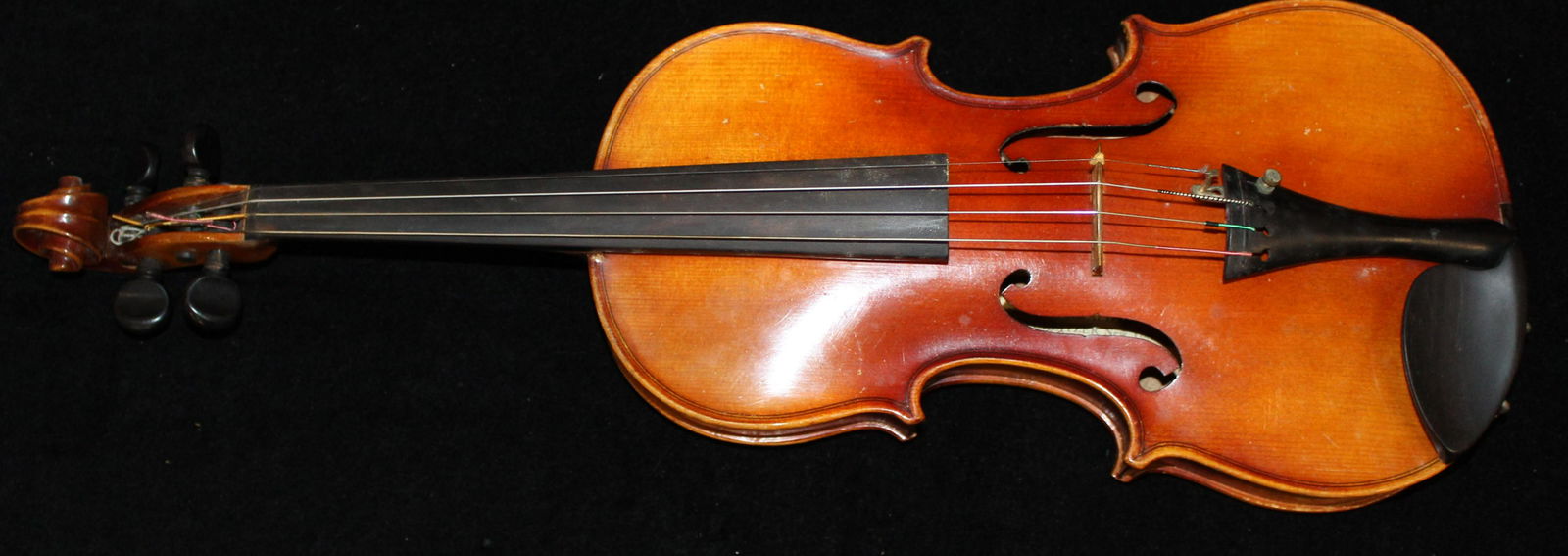 3/4 Size Violin: 20th c Rembert Wurlitzer 3/4 Size Violin 22" long overall with case