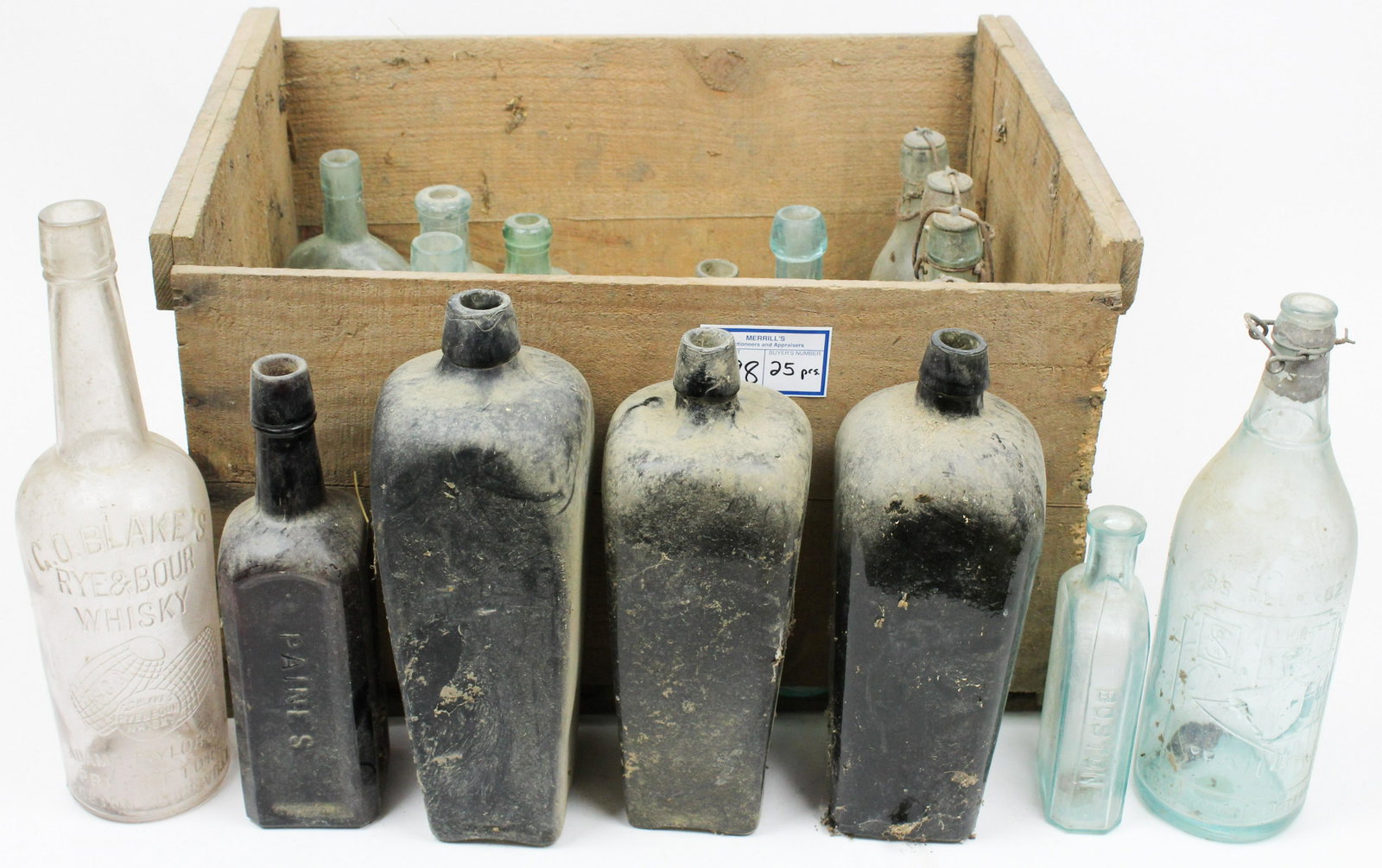 Ca 1900 Medicine, Gin, Whiskey, Beer Bottles: Ca 1900 medicine, square gin, whiskey, and beer bottles (25 pcs), hts from 6" to 12 1/2"