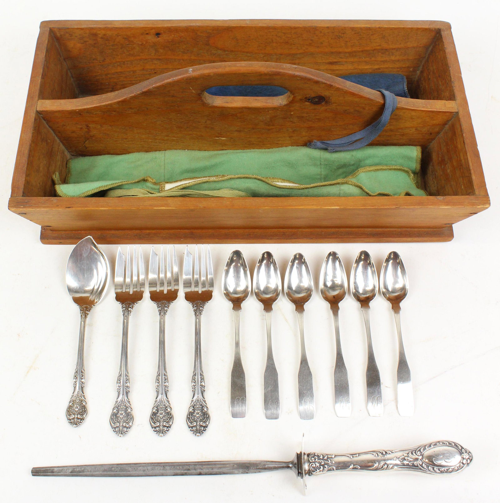 Silver Flatware and Pine Cutlery Carrier: A group of 11 pcs. silver flatware in a country pine cutlery carrier box including 6 19th c. coin silver coffin end teaspoons, 4 pcs. Gorham "King Edward" pattern flatware, and a sterling handled knif