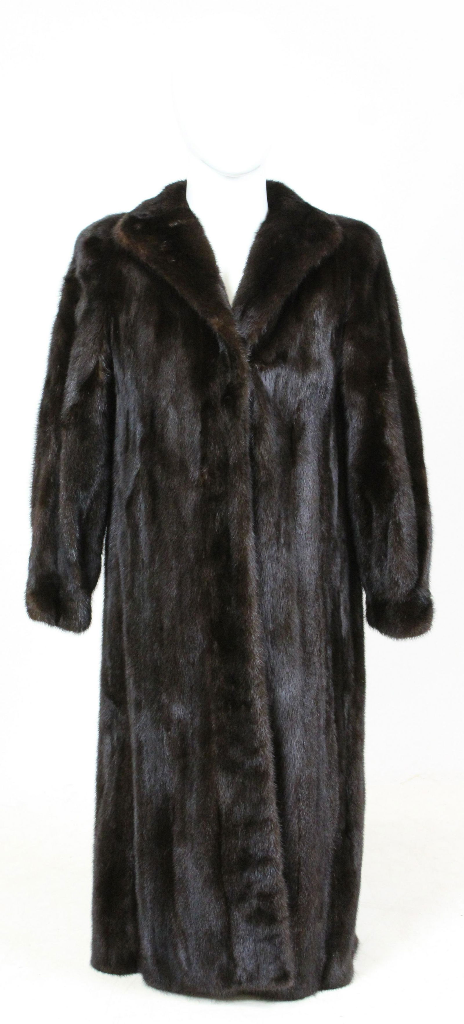 Women's Full Length Dark Mink Fur Coat: Women's full length dark mink fur coat, approximate size 8