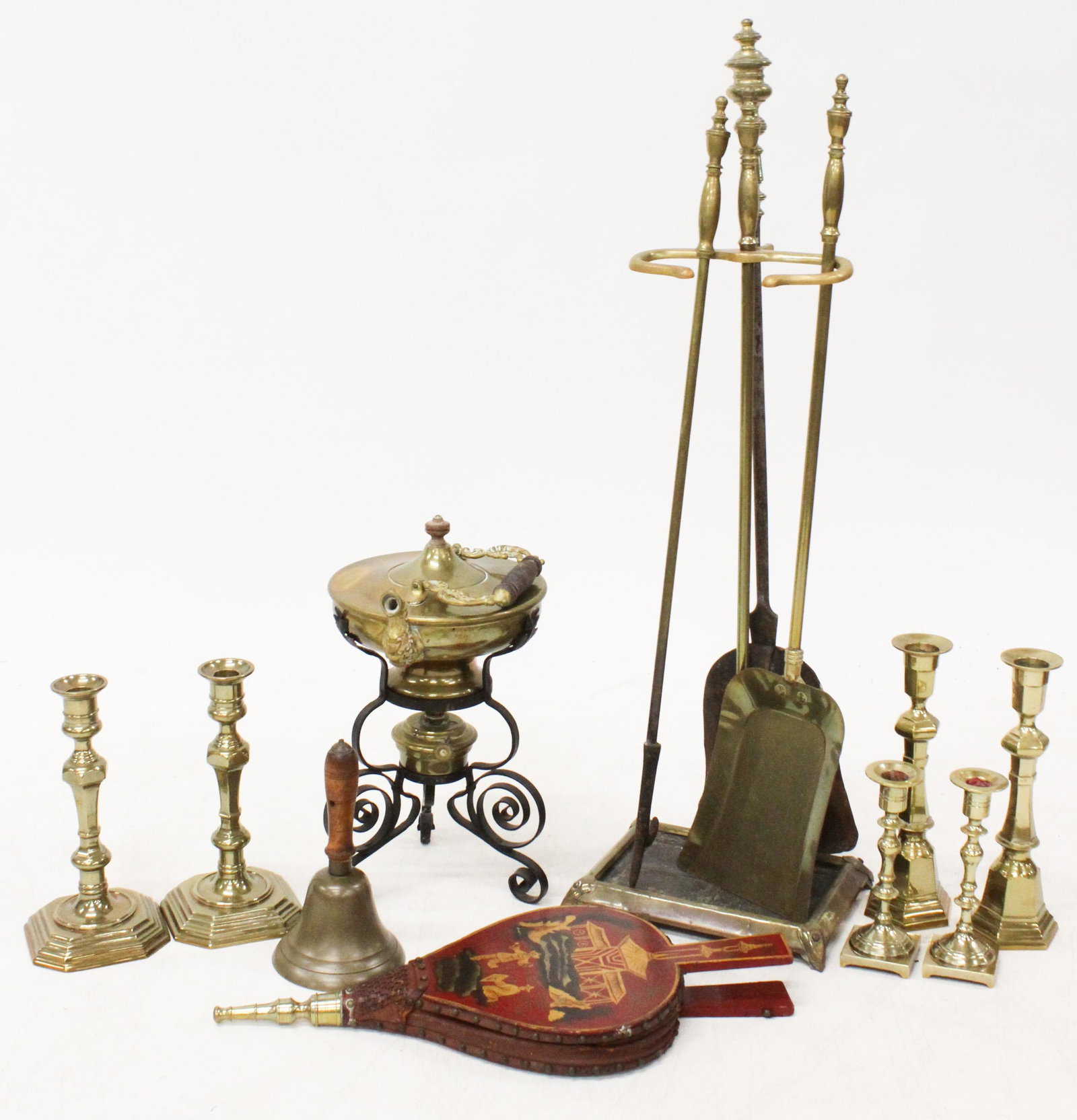 Brass Lighting and Fireplace Accessories: 19th- 20th c brass lighting & fireplace accessories, includes good early brass and iron fireplace shovel, lengths to 30"