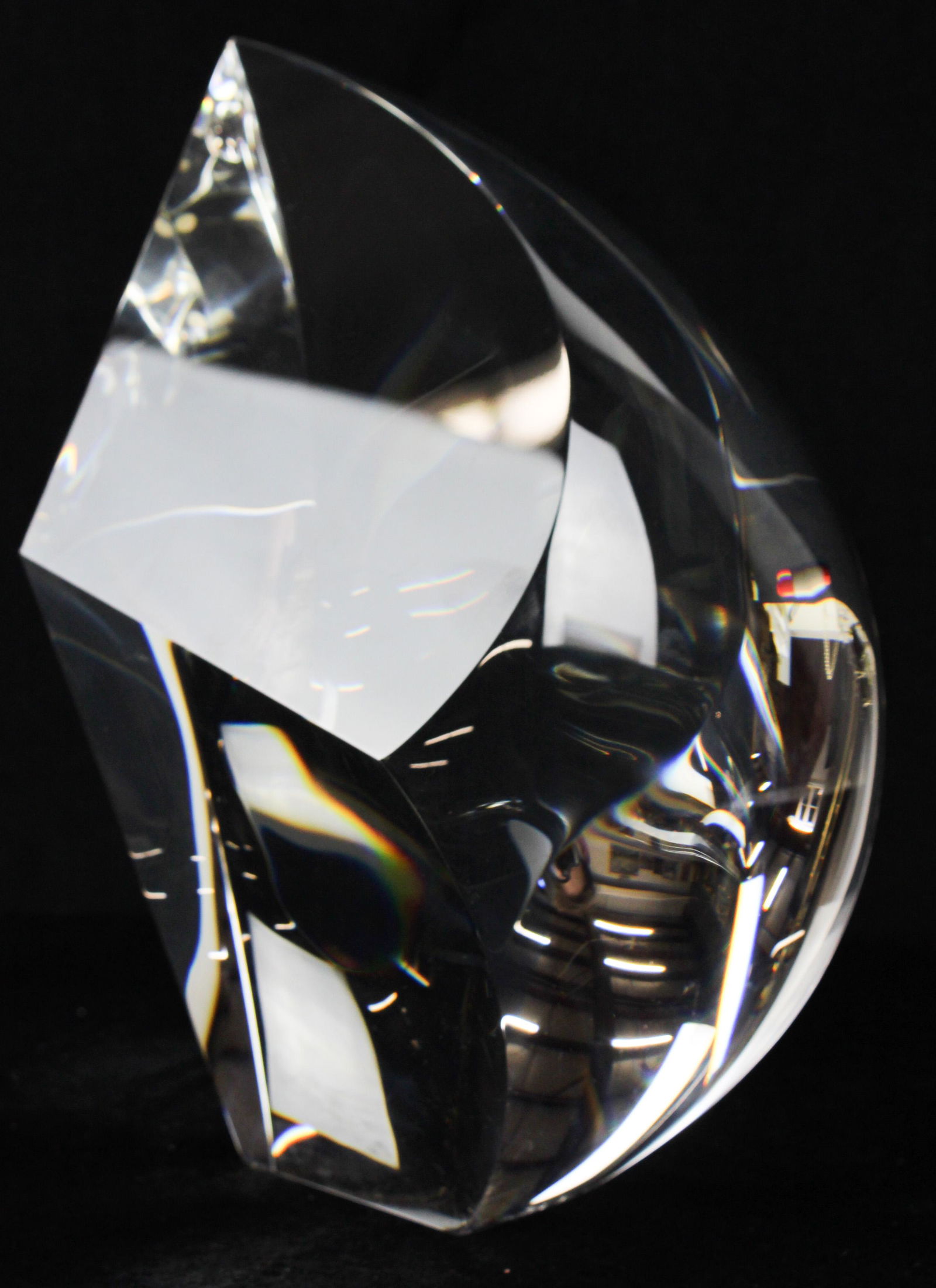 Christopher Ries Contemporary Crystal Sculpture: Christopher Ries contemporary 20th c. cut and faceted crystal art glass sculpture signed "Christopher Ries 10/83"