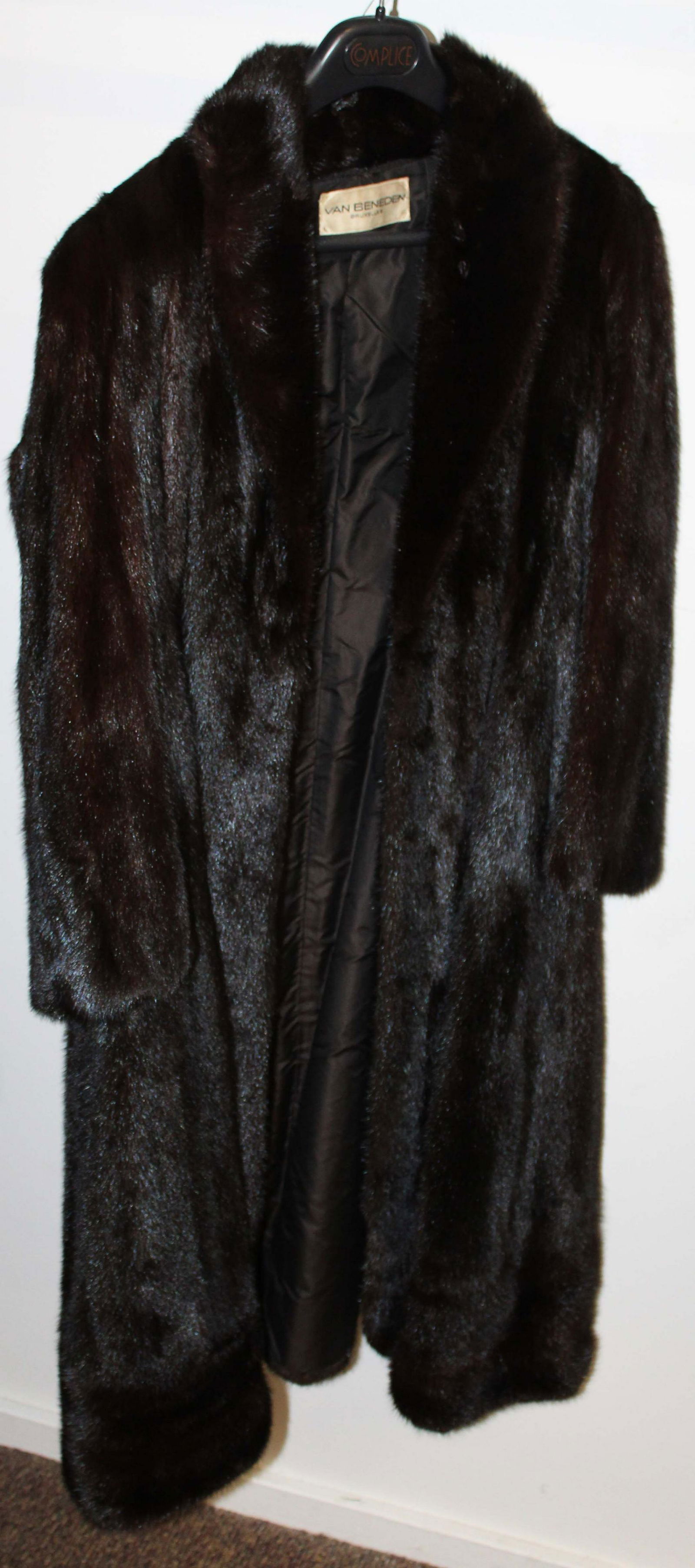 Dark Mink 3/4 Length Fur Coat: Dark mink 3/4 length fur coat, Peter Duffy, New York label, estimated size 8-10