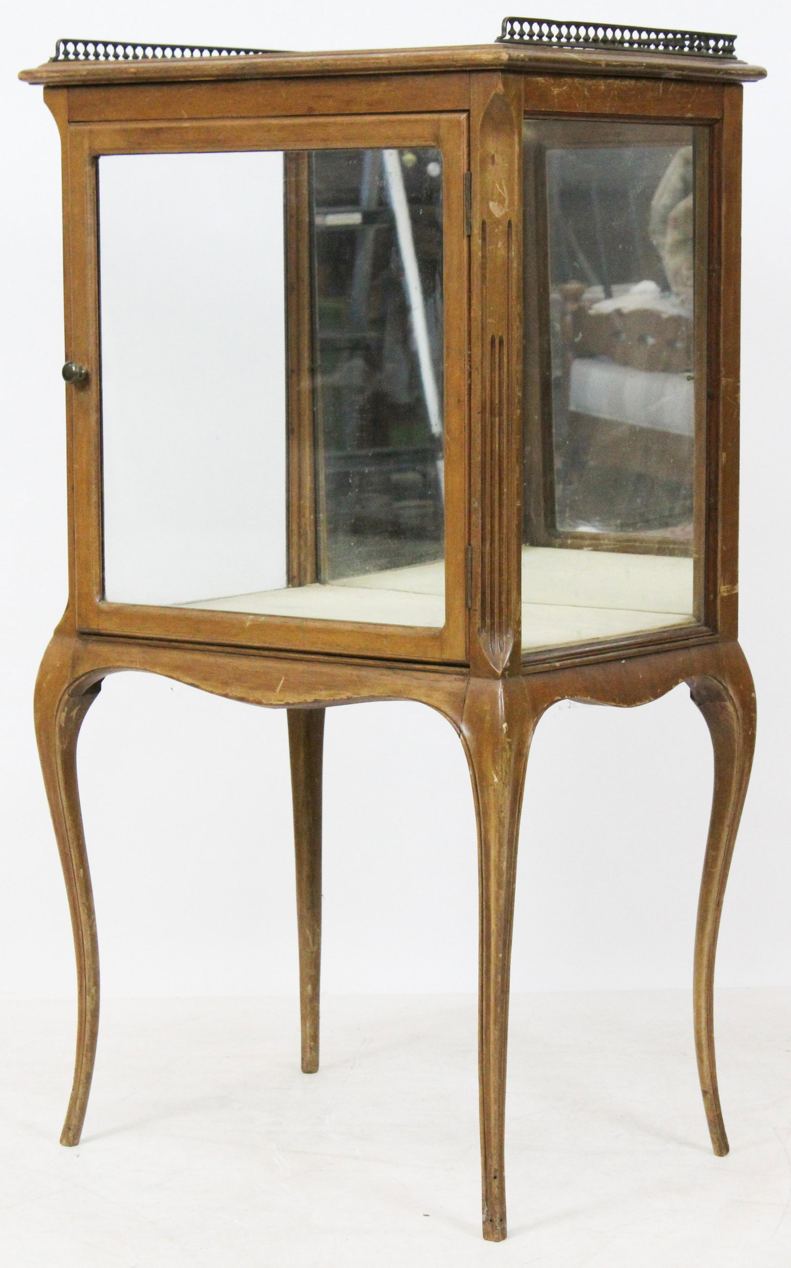 ca. 1920 French Mahogany Curio Cabinet: Ca. 1920 French mahogany curio cabinet on cabriole legs with brass gallery top 40.5" x 21.5" x 15.5" -missing interior shelf, fading and wear to finish