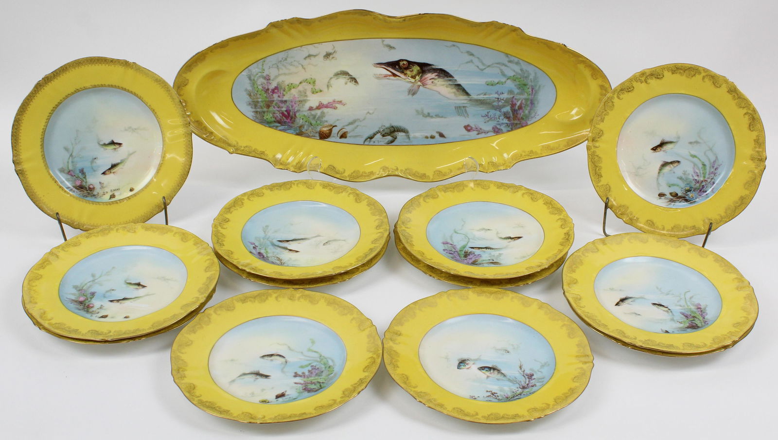 Haviland Limoges Fish Platter and 12 Plates (1 of 6)