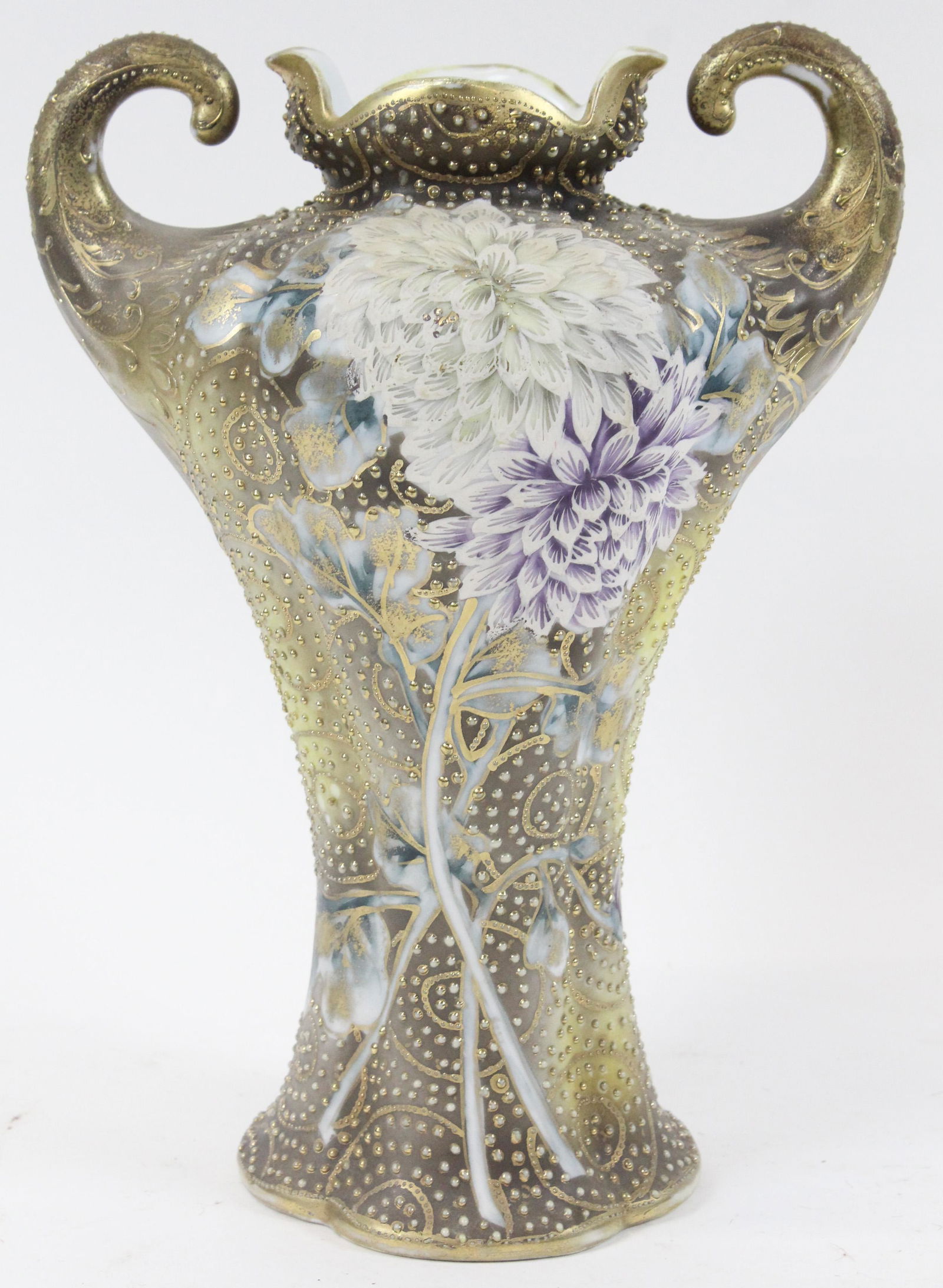 ca. 1920 Nippon Porcelain Vase (1 of 4)