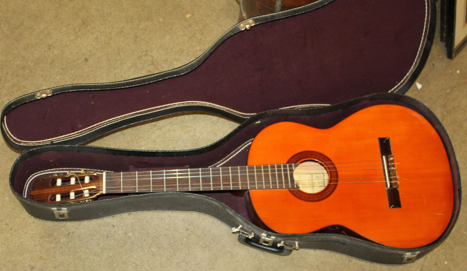 Garcia Classical Guitar (1 of 2)