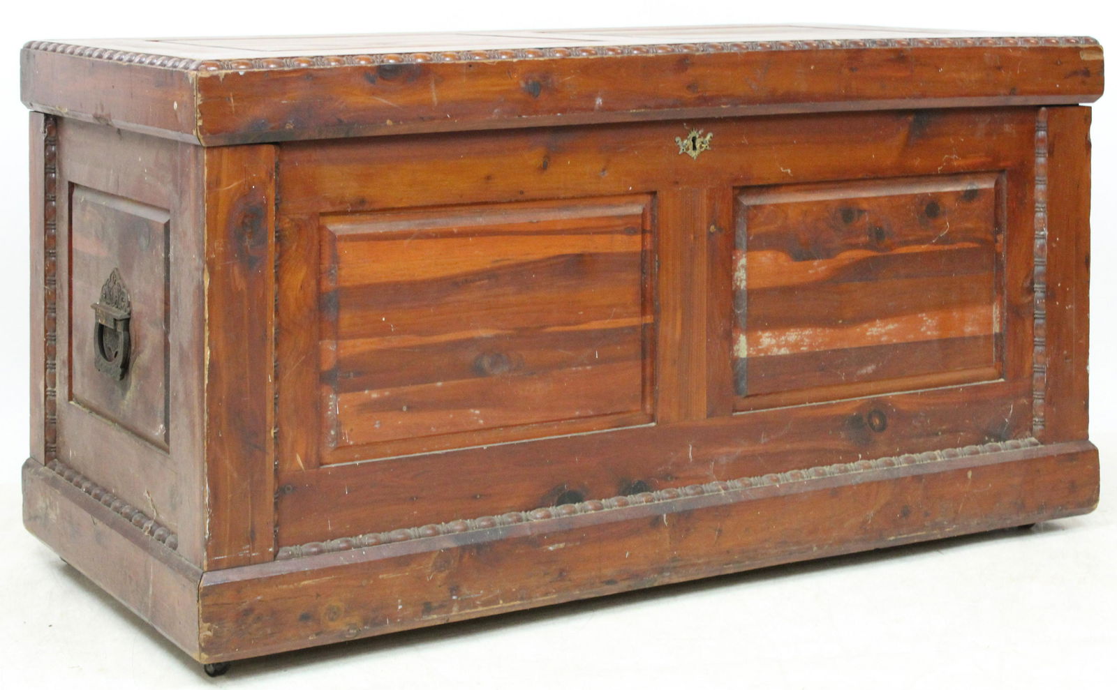 Cedar Chest (1 of 6)