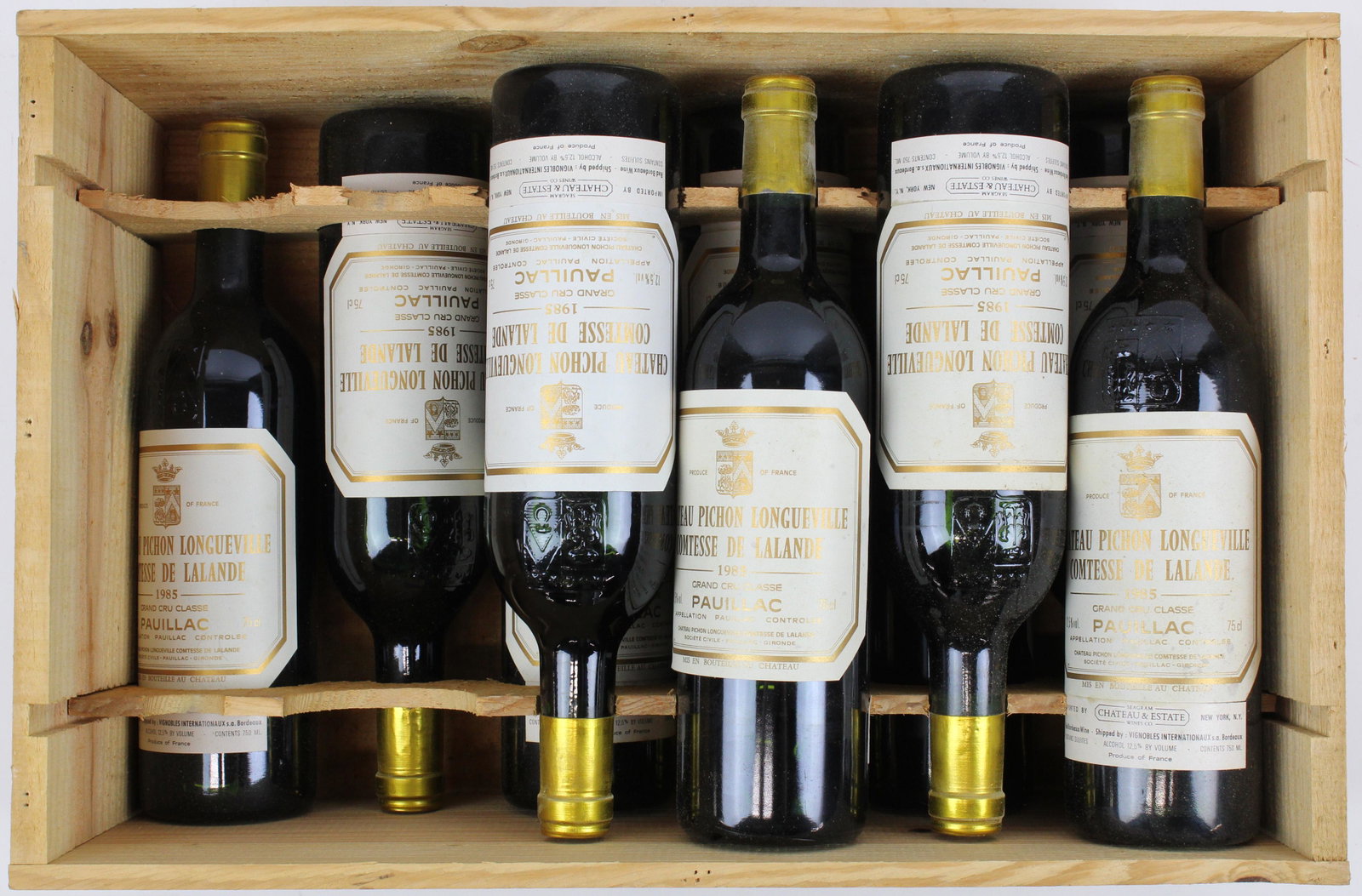 10- 1985 Pauillac Wine: 10 bottles still in case of 1985 Chateau Pichon Longueville Comtesse De Lalande Grand Cru Classe Pauillac. Red wine. Excellent condition. Bottles have strong shoulders. Labels appear in good condition