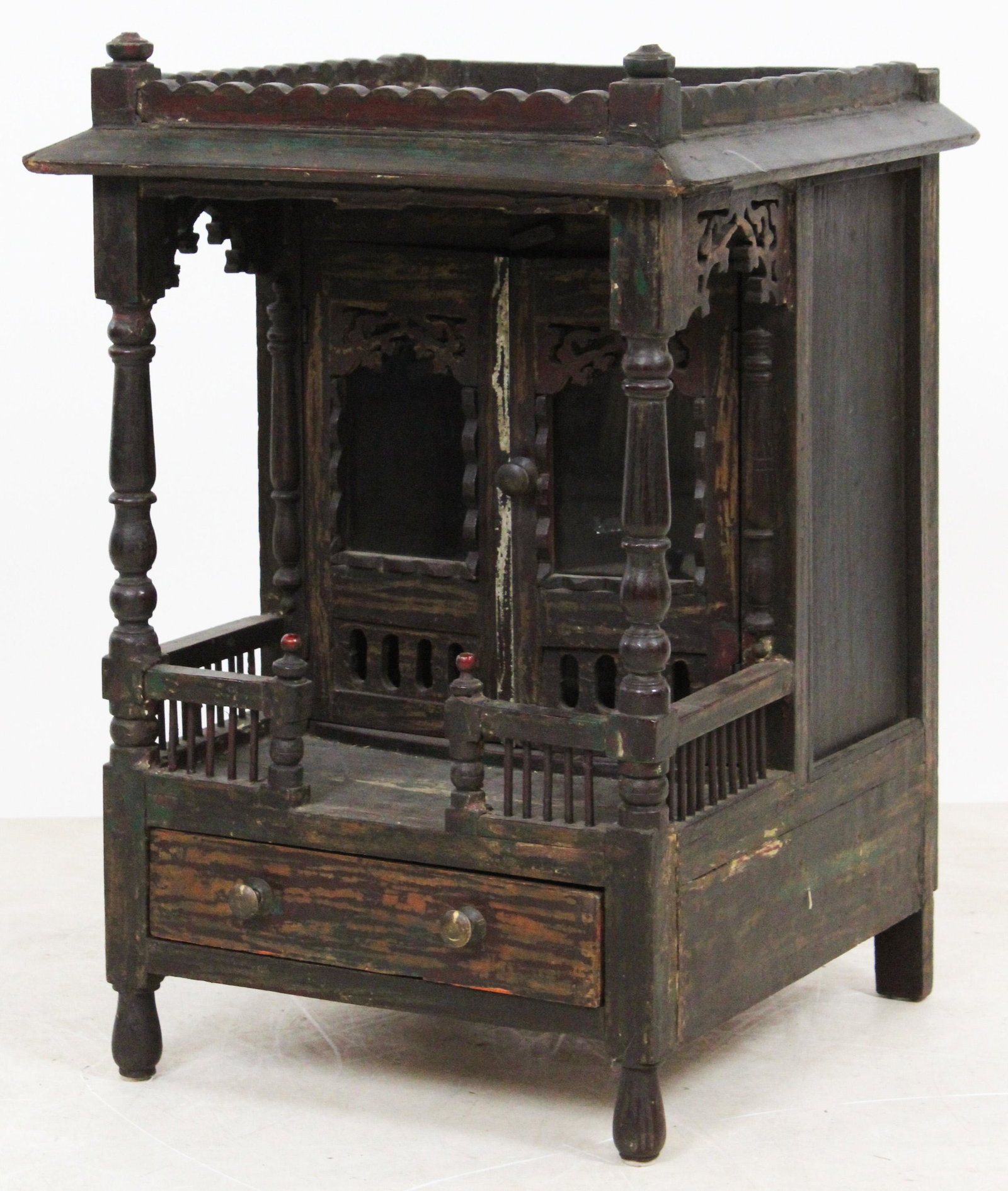 Asian Side Table Display Cabinet (1 of 4)