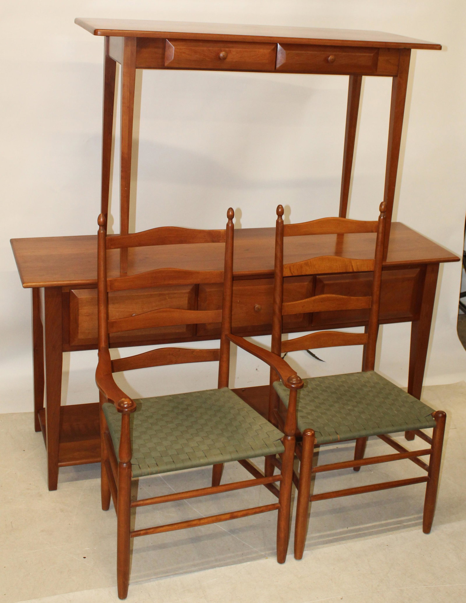 Shaker Style Dining Room Set (1 of 8)