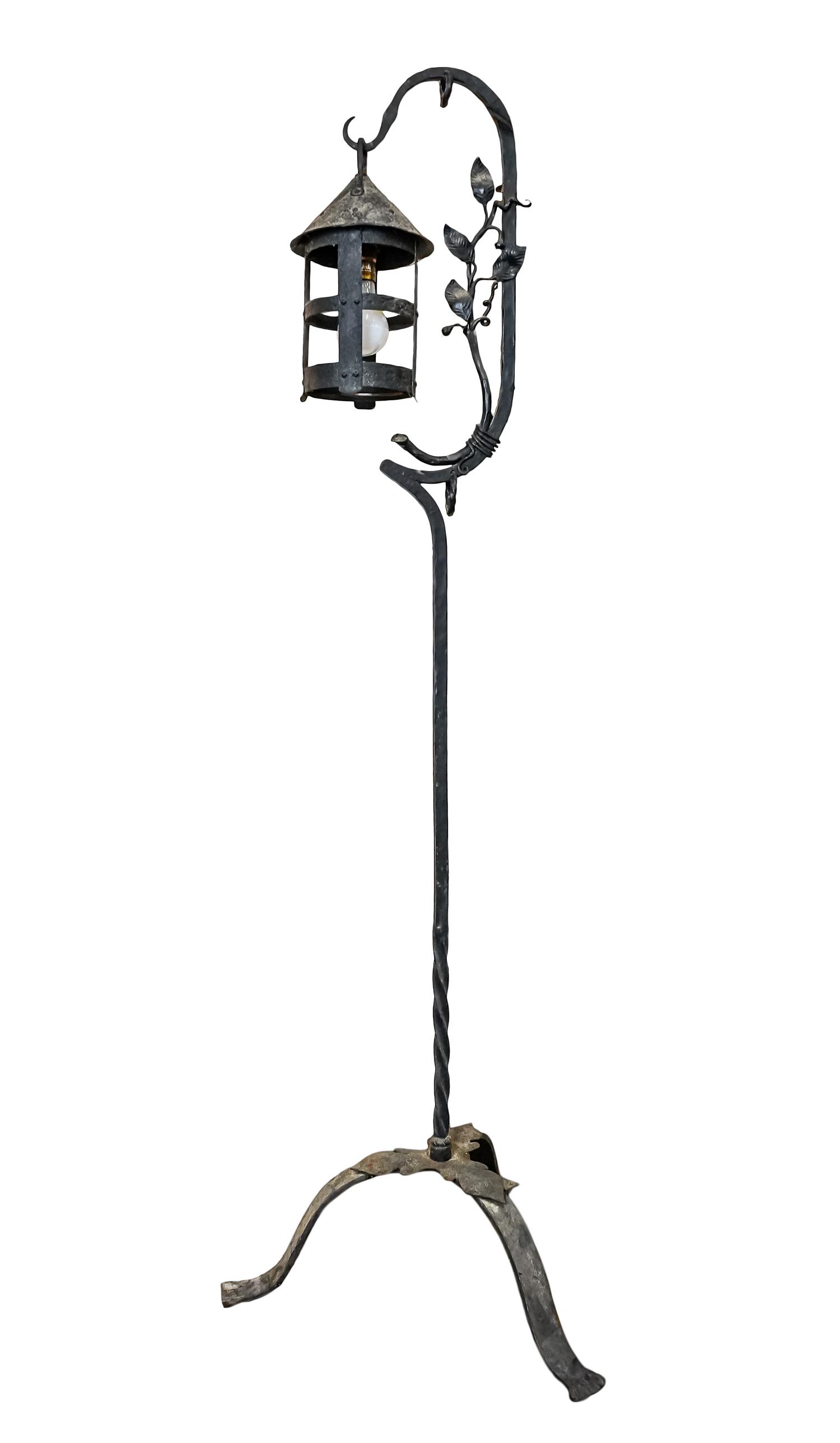 Arts & Crafts Iron Floor Lamp (1 of 2)
