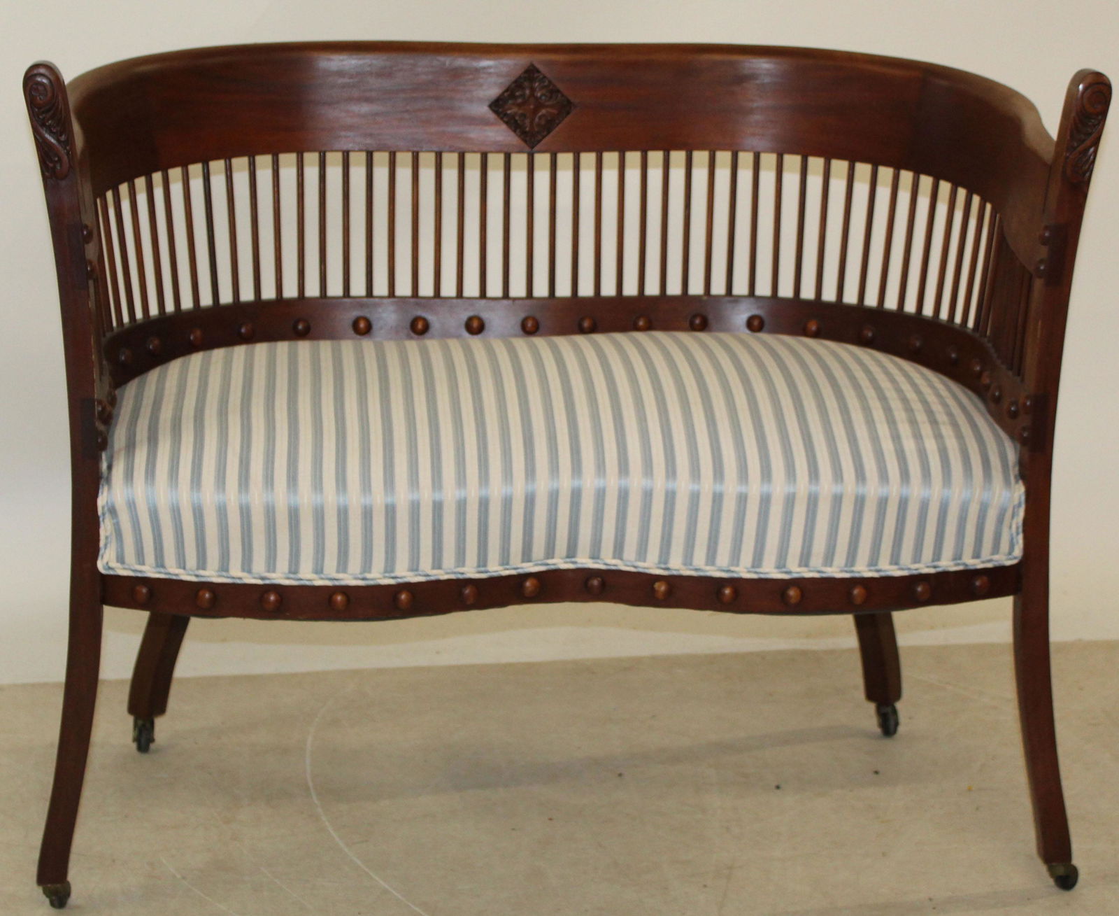 Late 19th c Art Nouveau Love Seat (1 of 4)