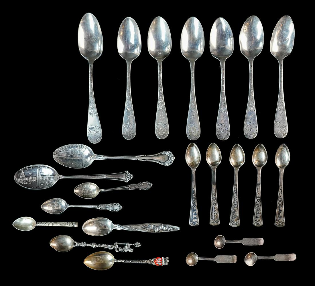 7 Towle Bright Cut Sterling Teaspoons, Souvenir (1 of 1)