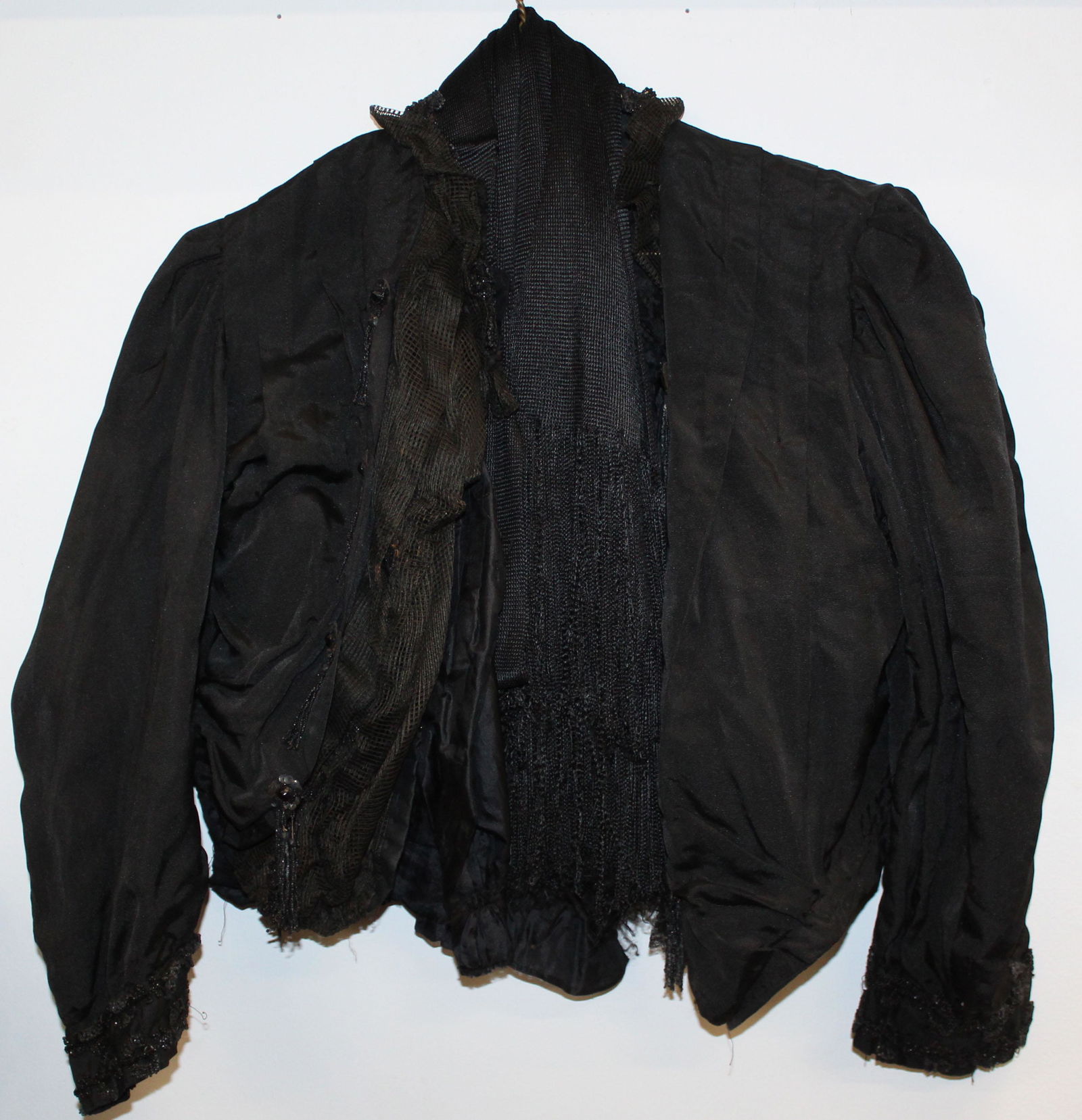 Victorian Blacks - Ladies Clothing (1 of 3)