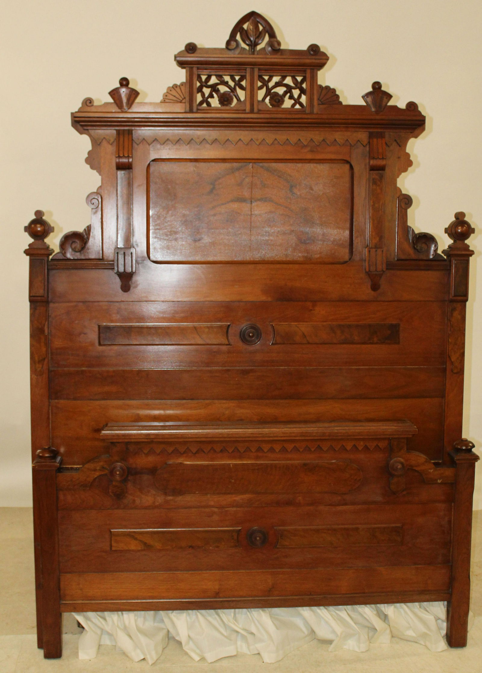 Victorian Walnut Fullsized Bed (1 of 4)