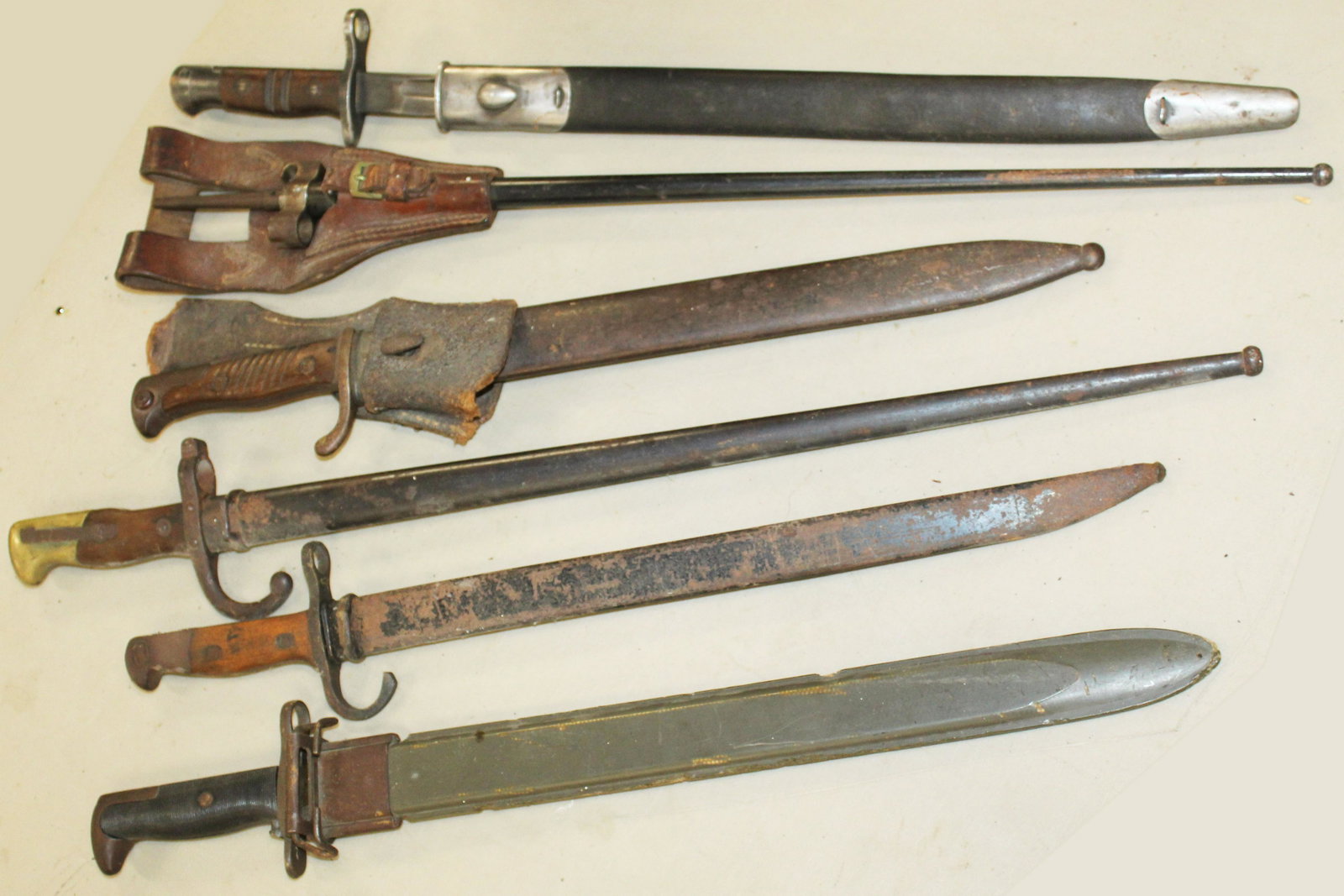 Six WWI Era Bayonets: Six WWI Era long Bayonets - US, German British etc.