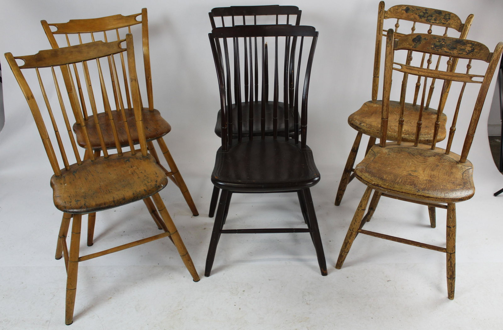 3 pairs of 19th c. Windsor Side Chairs: Group of 3 pairs of 19th c. Windsor side chairs including pair of refinished 'fish tail' chairs, 2 step down Windsors in reddish brown paint (damaged spindles), and a pair of arrow back fish tail Wind
