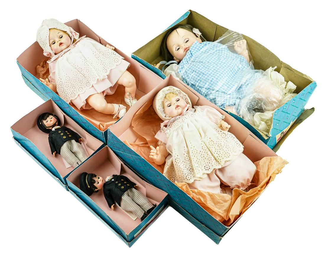 Madame Alexander Dolls (1 of 4)