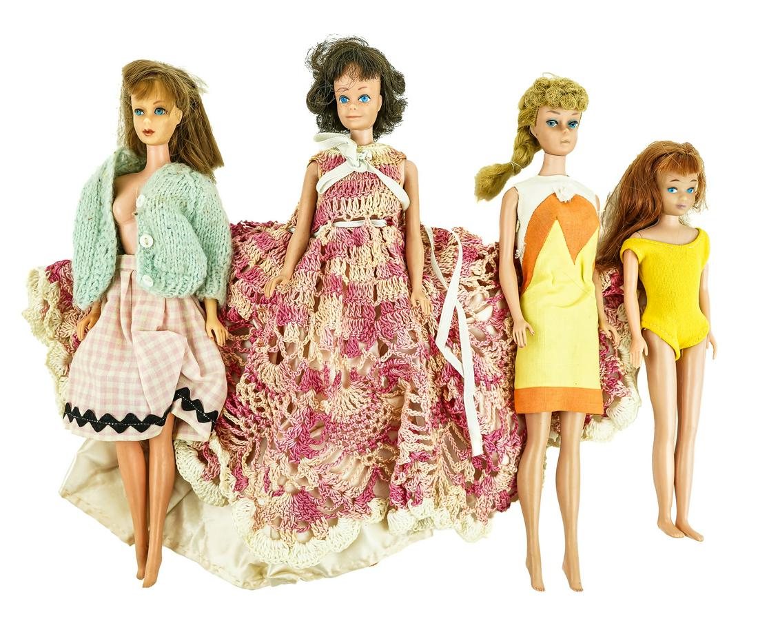 Early 1960's Mattel Barbie Dolls: Early 1960's Mattel Barbie dolls (4 pcs), including #7 Ponytail with Midge straight legs (wear on eyelids, a couple of extra pinholes by left ear), 63-67 Midge with straight legs, Twist and Turn Barbi