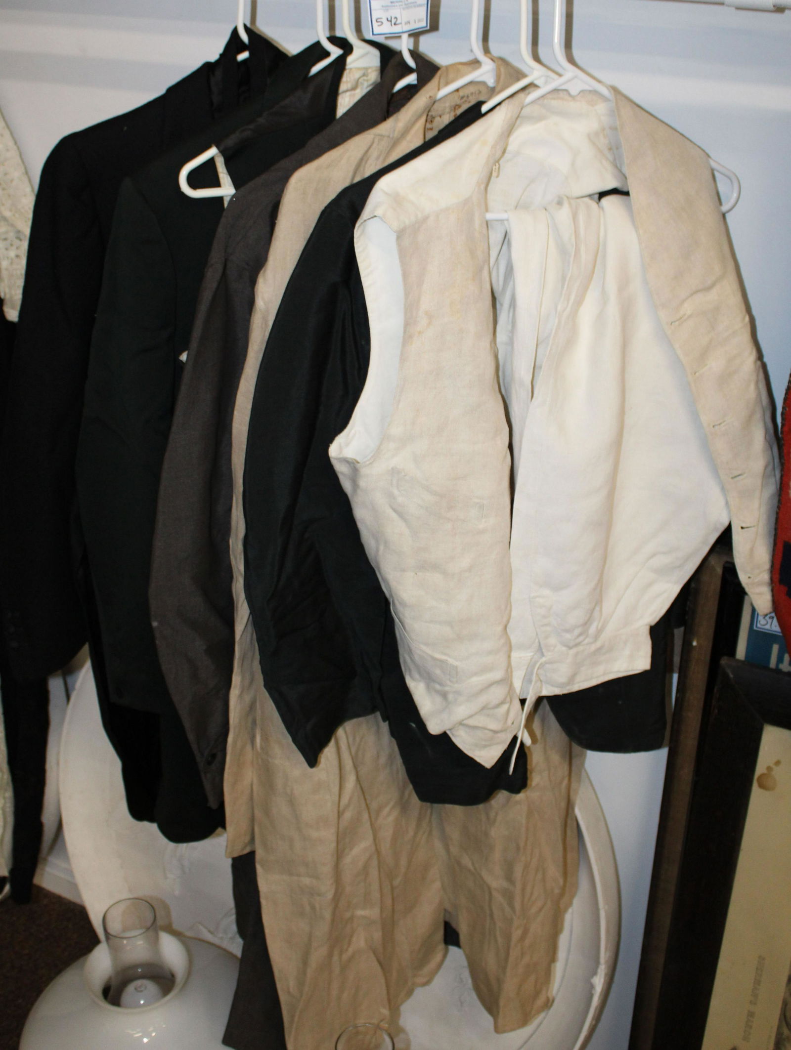 Men's Vintage Clothing (1 of 5)