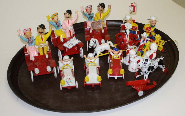 18 Rosbro plastic Valentines Day themed figures to: 18 Rosbro plastic Valentines Day themed figures toys and candy containers
