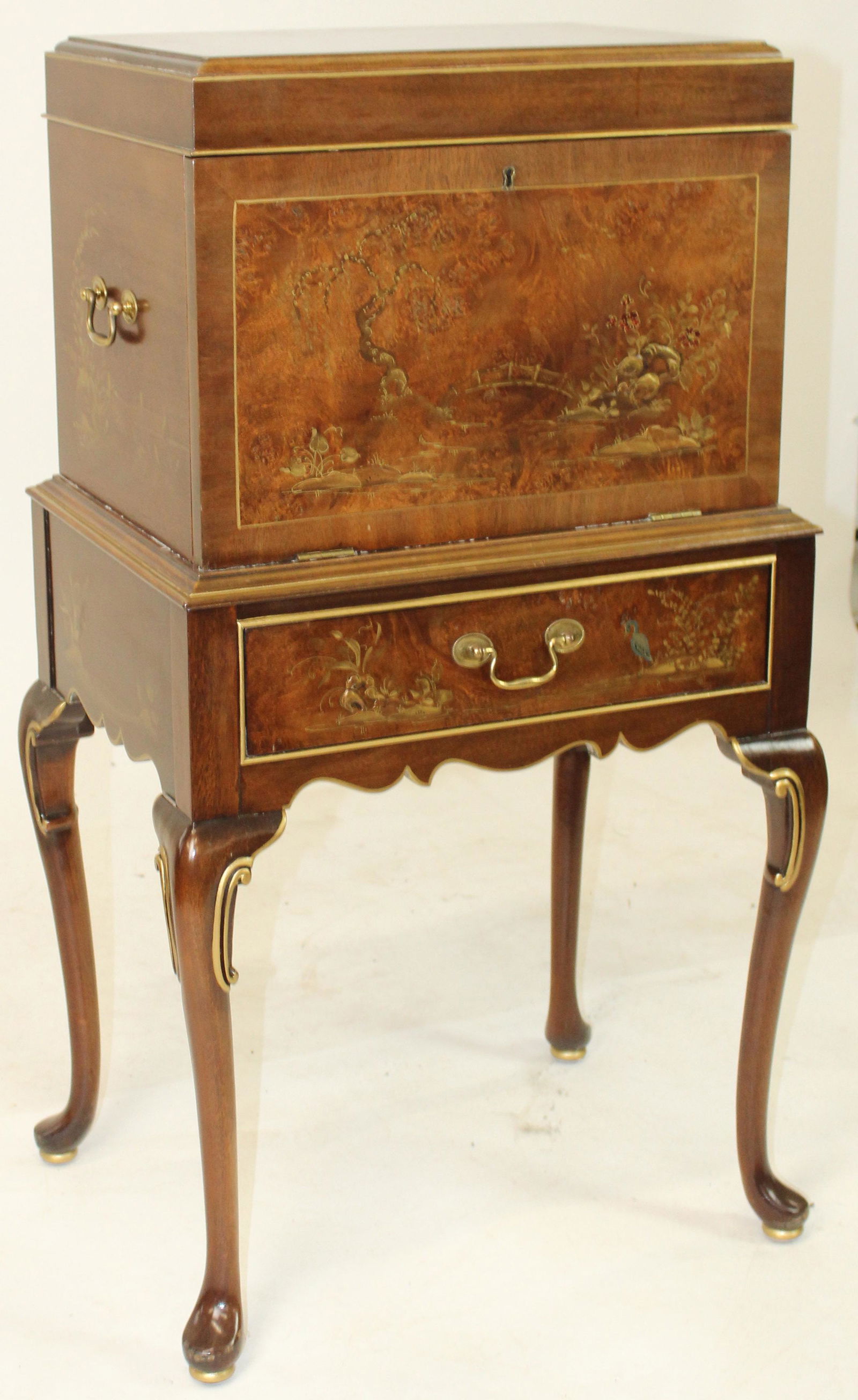 Hickory Queen Anne Style Silver Chest (1 of 4)