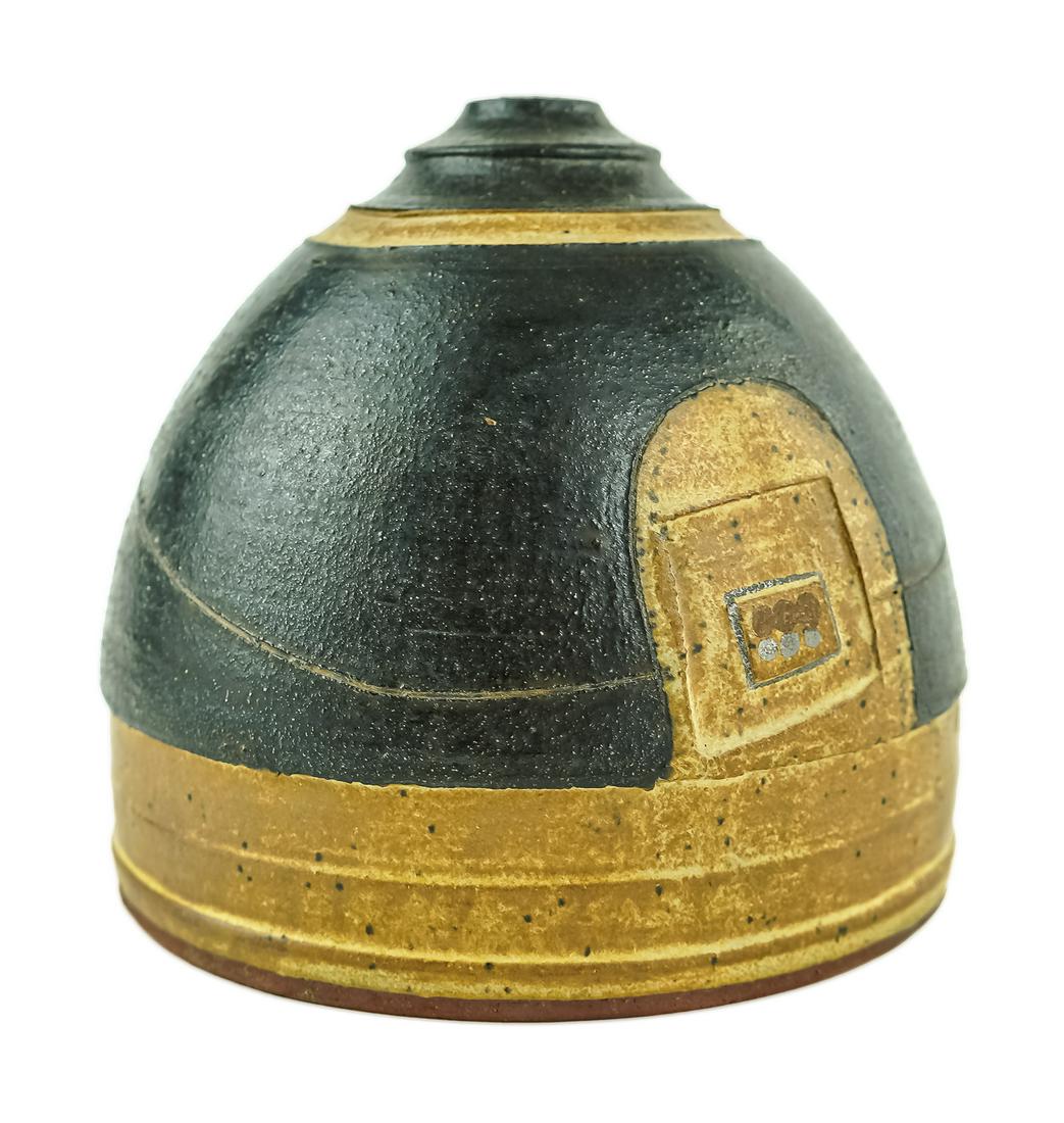 Ernie Kim Studio Pottery Jar (1 of 5)