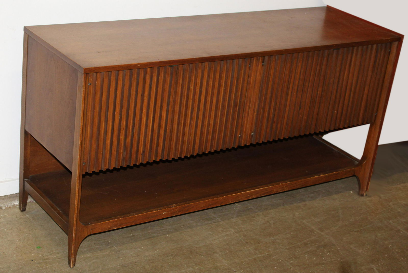 Broyhill Brasilia Credenza/Buffet (1 of 3)