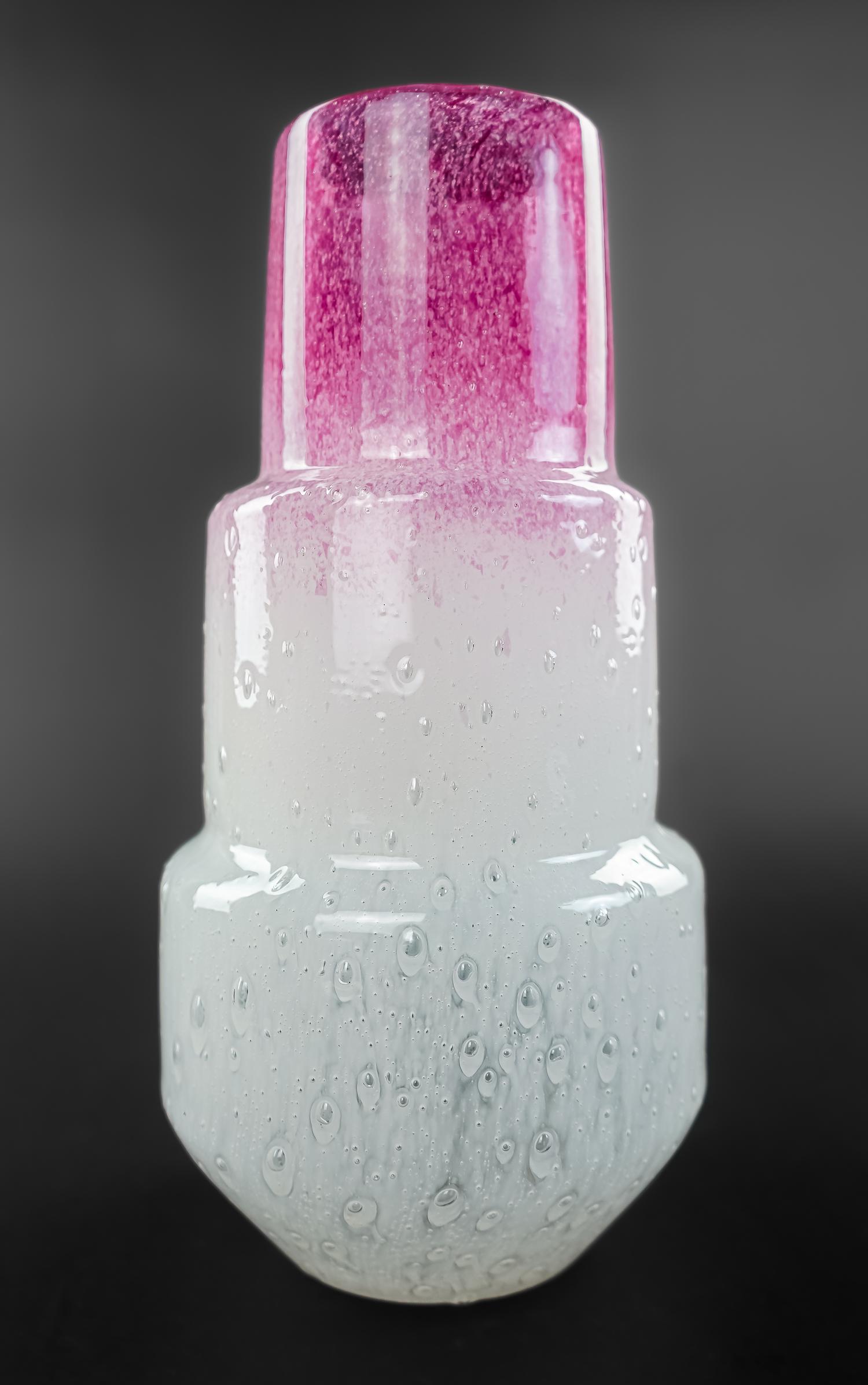 Steuben Carder Era Pink and White Cluthra Vase (1 of 4)