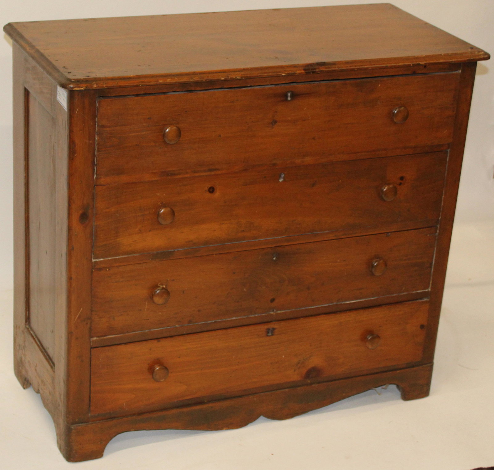 19th c Pine 4 dwr cottage chest (1 of 2)