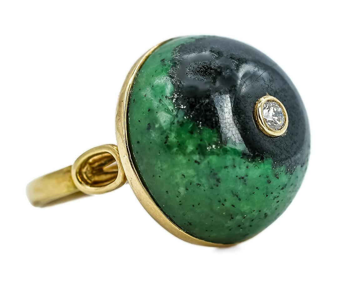 18k Jade & Diamond Ring (1 of 4)