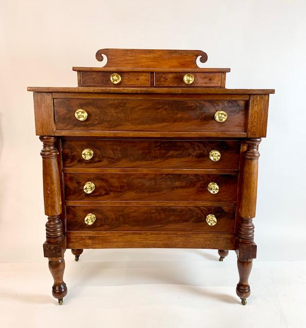 Sheraton Deck Top Chest (1 of 2)