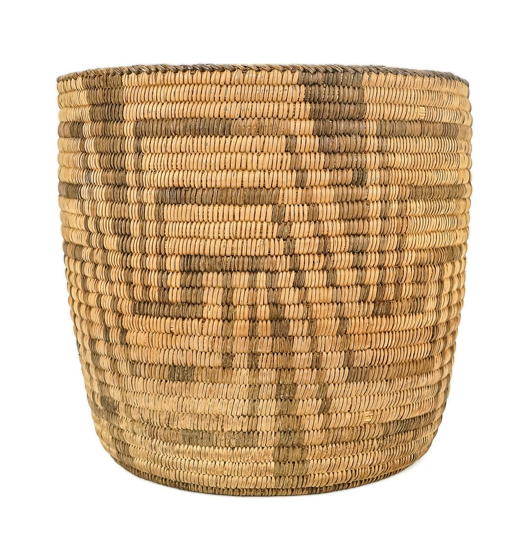 Southwestern Pima Indian Basket (1 of 4)