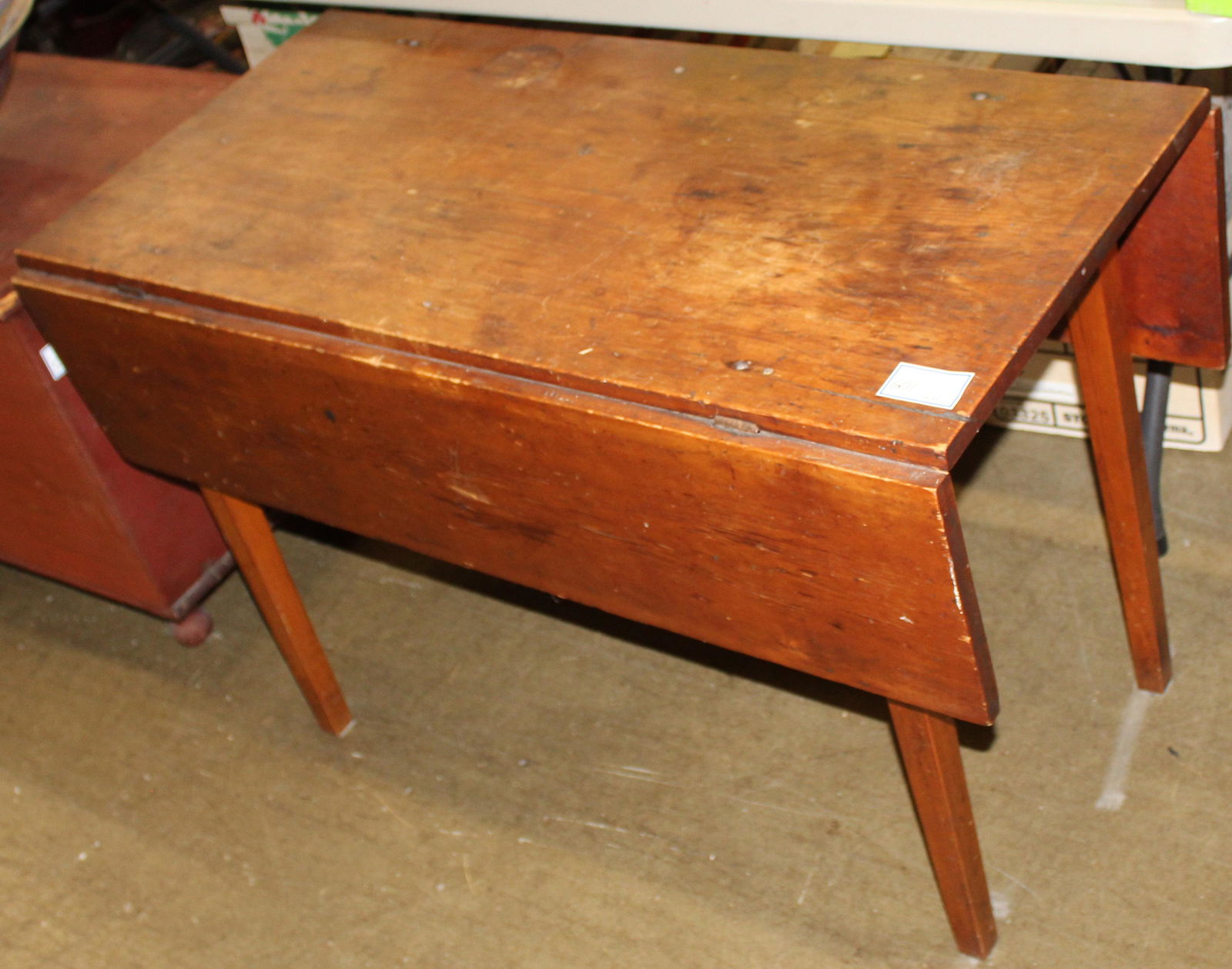 Ca 1810 Hepplewhite Pine Drop Leaf Table (1 of 2)
