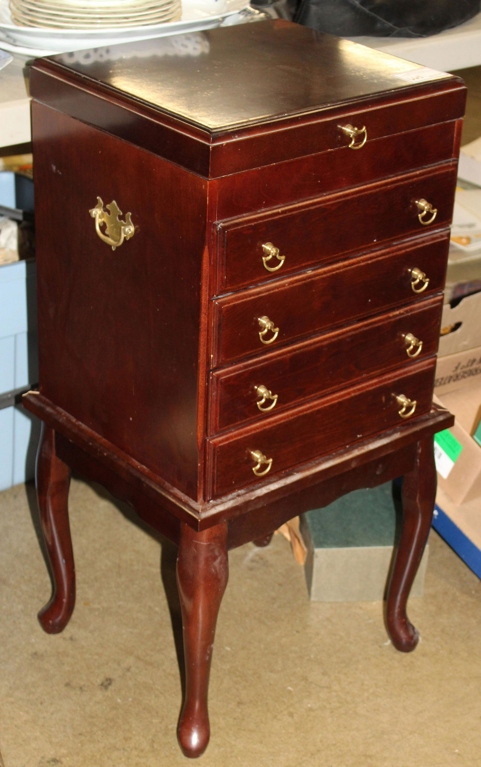 Mahogany Lift Top 4 Dwr Flatware Storage Chest (1 of 1)