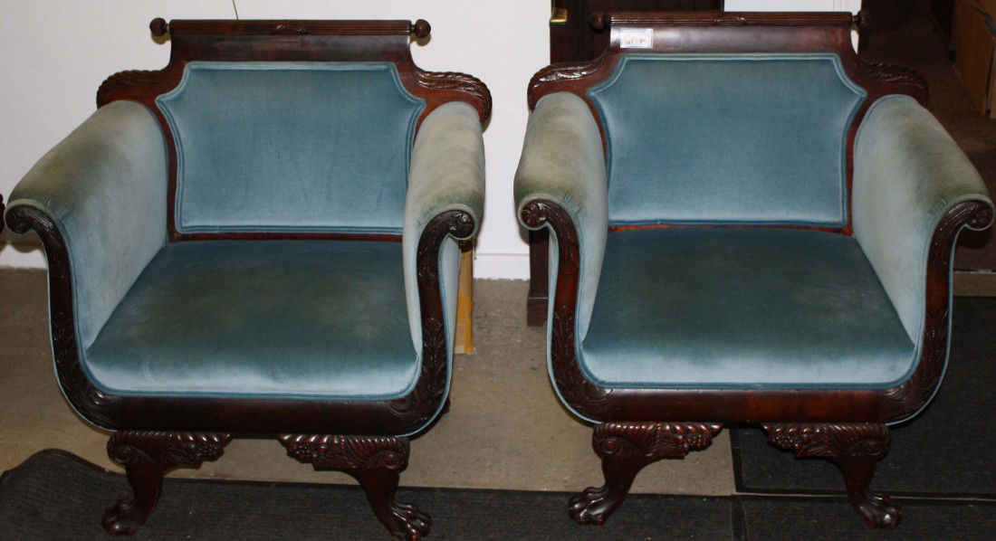 pr of Duncan Phyfe style mahogany carved armchairs: pr of Duncan Phyfe style mahogany carved armchairs