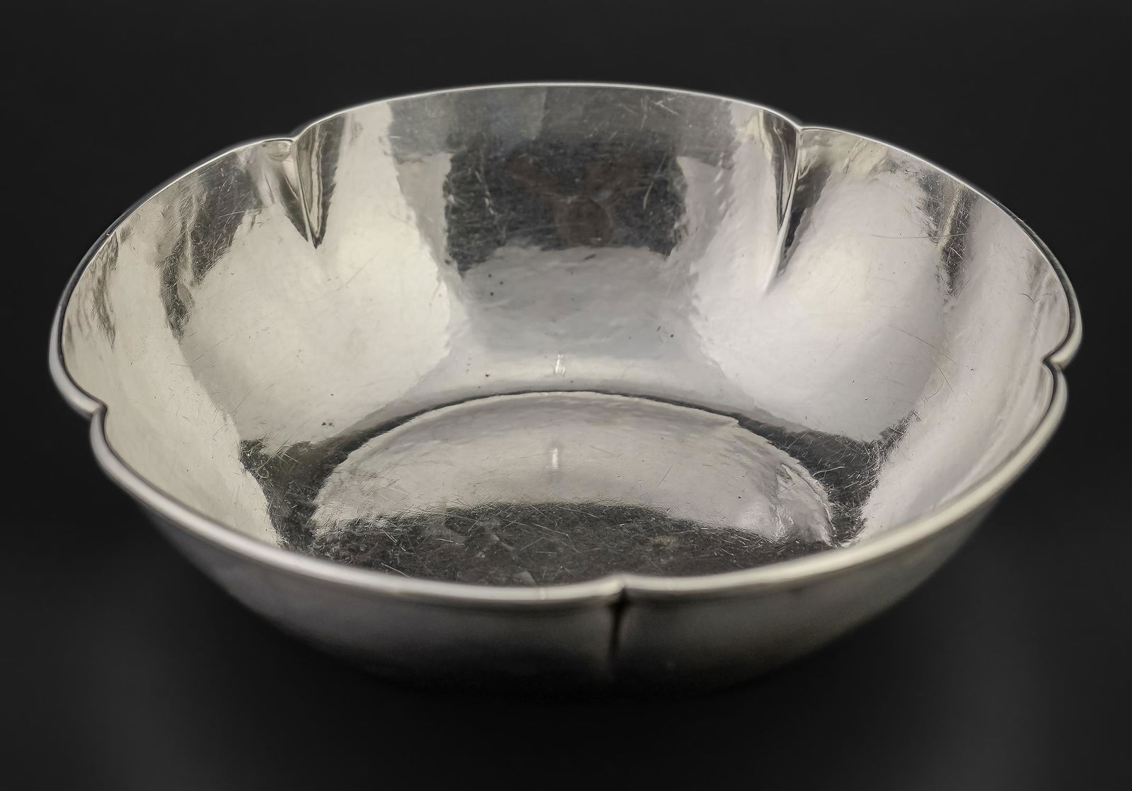 The Kalo Shops Sterling Silver Serving Bowl (1 of 5)