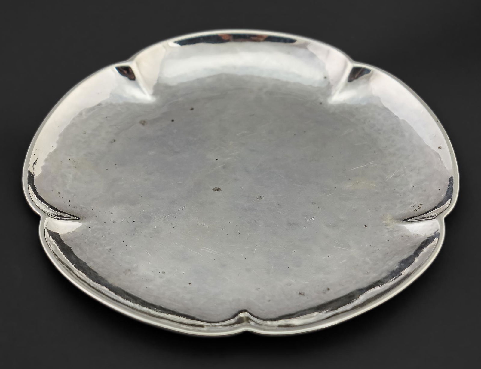 The Kalo Shops Sterling Silver Serving Plate (1 of 4)