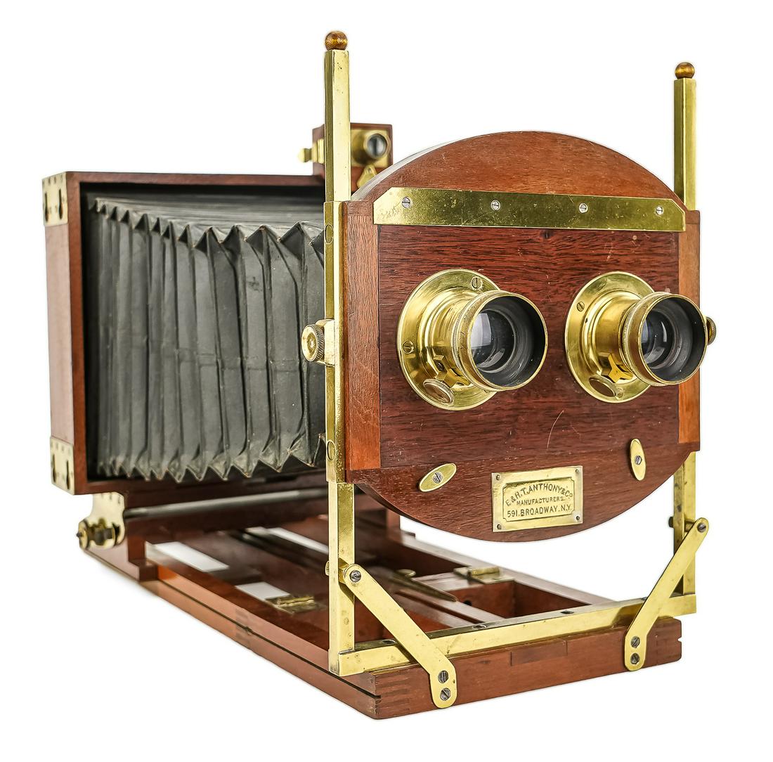 Circa 1885 Anthony Novelette Stereo Camera (1 of 11)