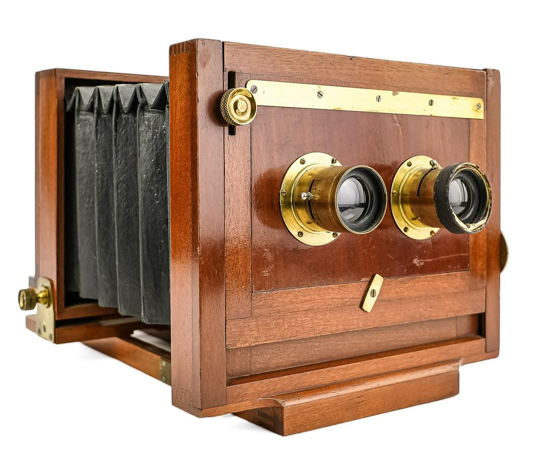 Circa 1885 American Optical Co, Stereo Camera (1 of 8)