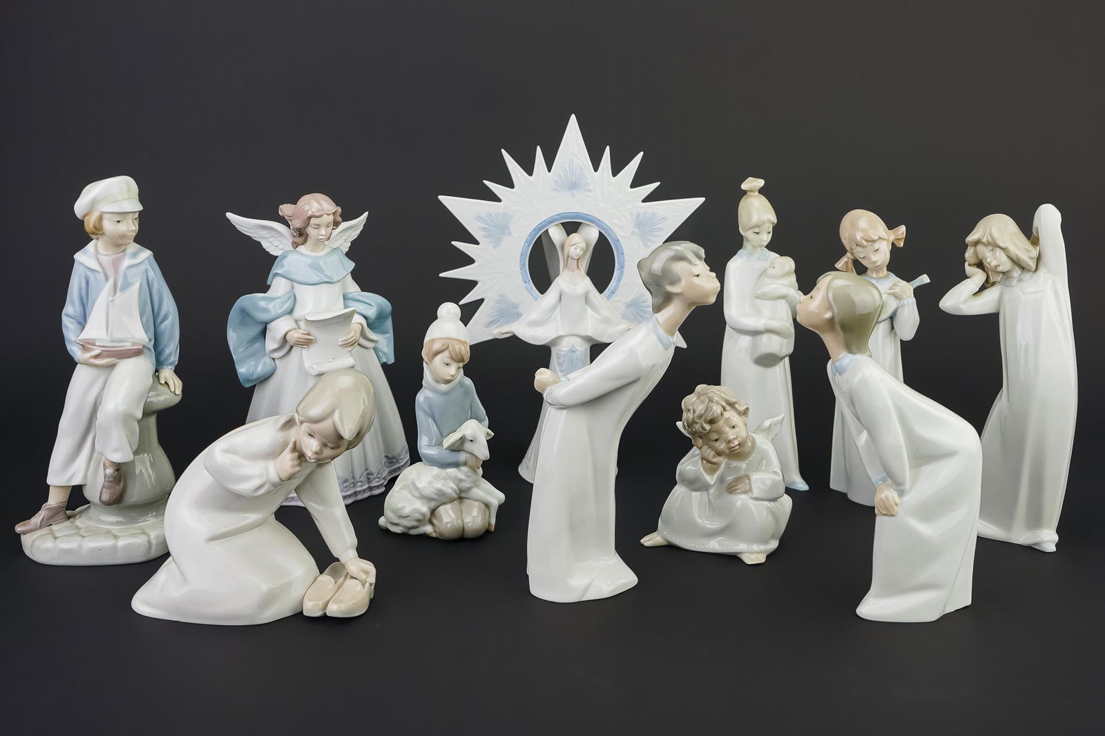 11 Lladro Spanish Porcelain Figurines (1 of 3)