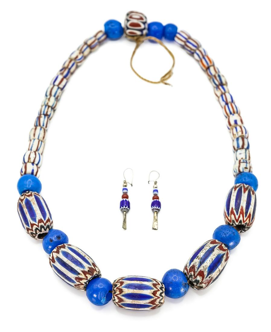 Venetian Chevron Bead Necklace (1 of 3)