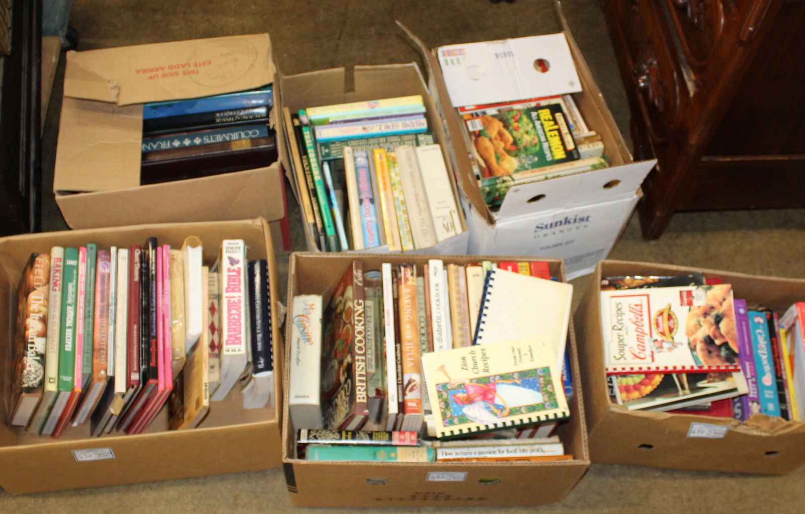 Large Lot of Contemporary Cookbooks (1 of 6)