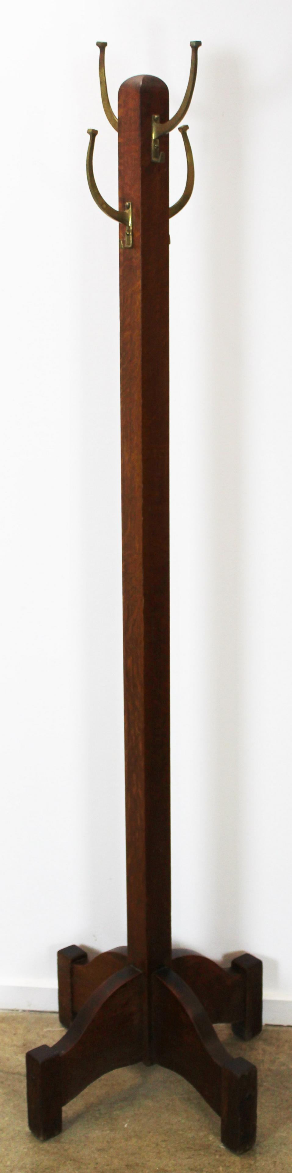 Mission Oak Hall Tree Coat Rack: ca. 1910 Arts and Crafts era finely constructed Mission style quartersawn oak hall tree coat rack with raised x-stretcher base and 4 brass hooks, in good original finish 74.5" x 20" x 20"