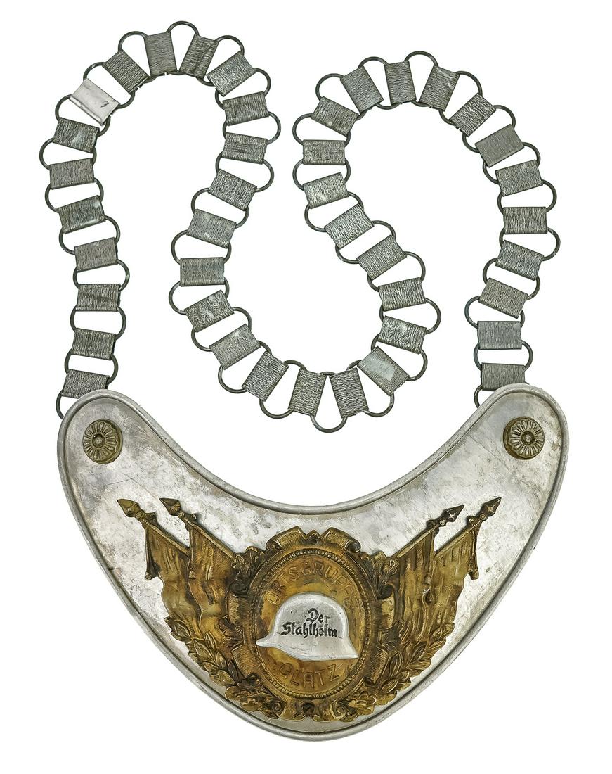 Weimar Republic Veteran's Gorget: Weimar Republic Der Stahlhelm Ortsgruppe Glatz veteran's gorget, width 6 1/2"