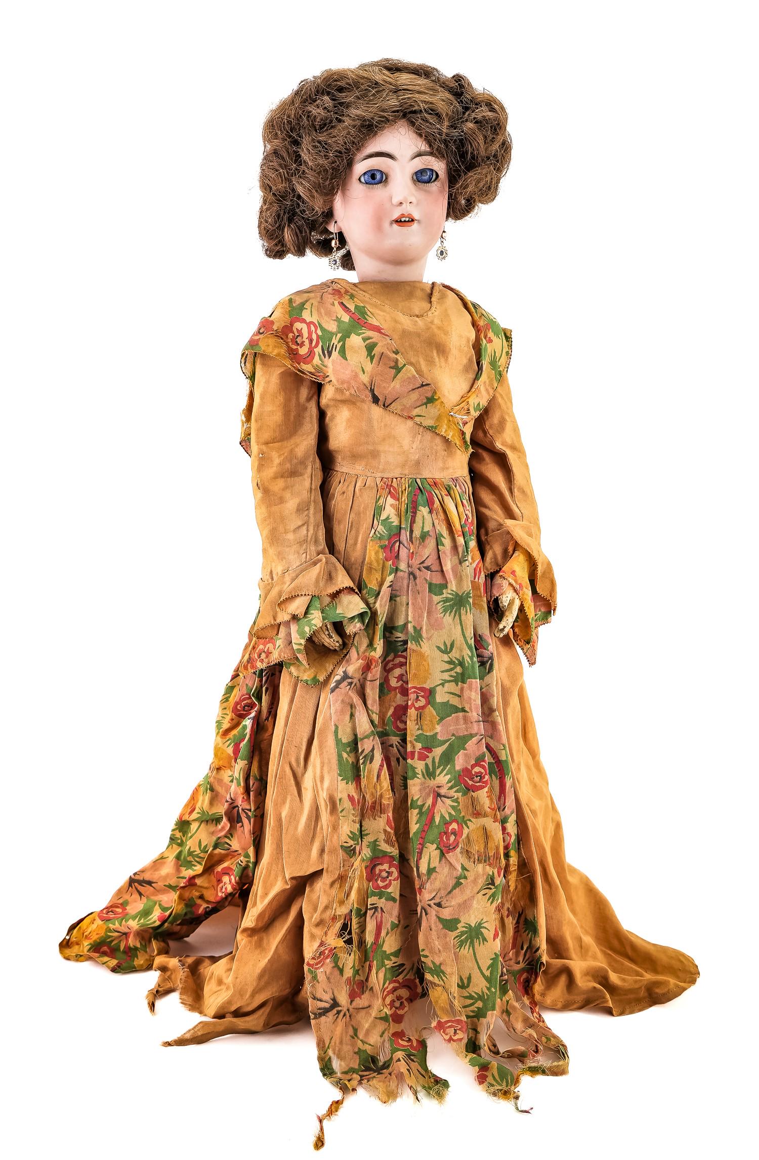 Simon & Halbig 159 Fashion Doll 24": Simon & Halbig bisque socket head fashion lady, pierced ears, blue sleep eyes, open mouth w/ teeth, jointed composition body, red Wimpern stamp on head, 2hands show some wear, ht 24"