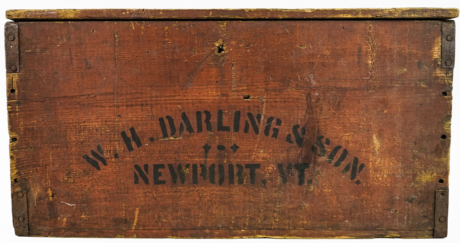 W H Darling Newport, VT Soda Crate (1 of 3)