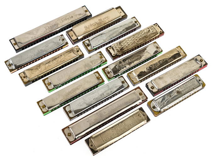 15 Vintage Harmonica's