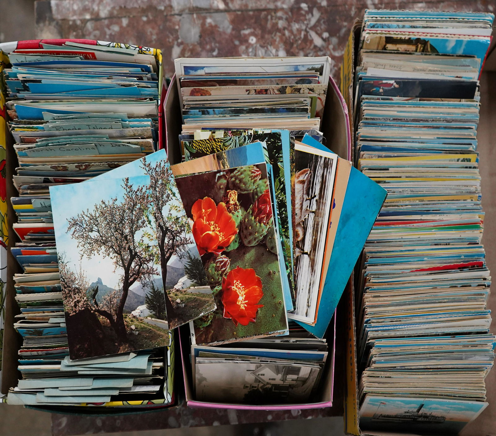 Collection of early 1900s-1950s Postcards (1 of 2)